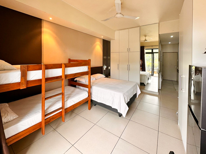 The Heroldsbay 607 studio