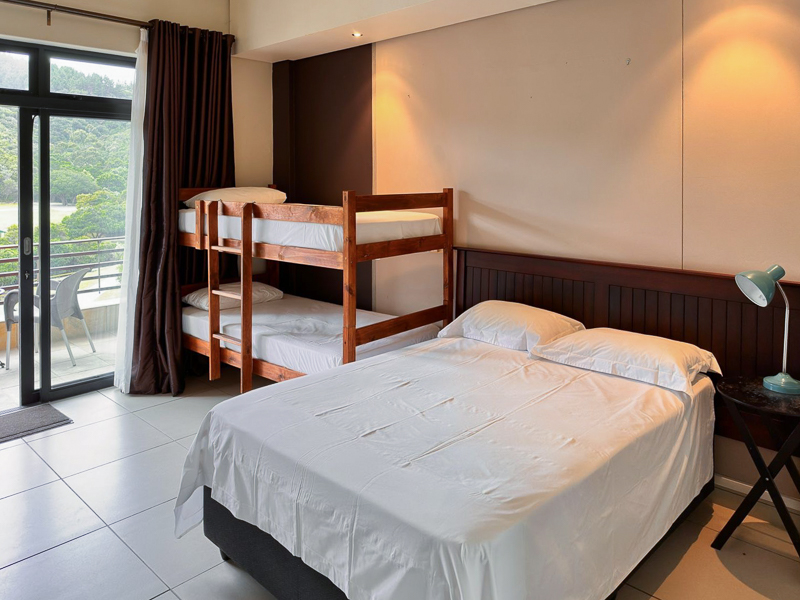 The Heroldsbay 607 studio