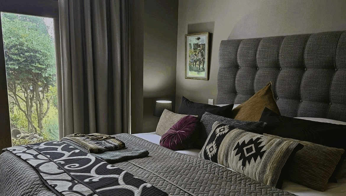 THE ESSENCE - OUBAAI GOLF ESTATE