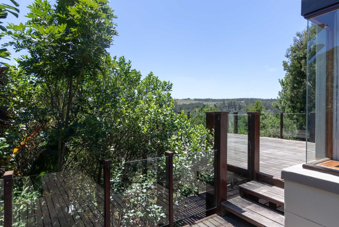 Oubaai 1055 home