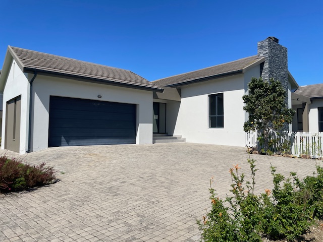 OUBAAI GOLF ESTATE