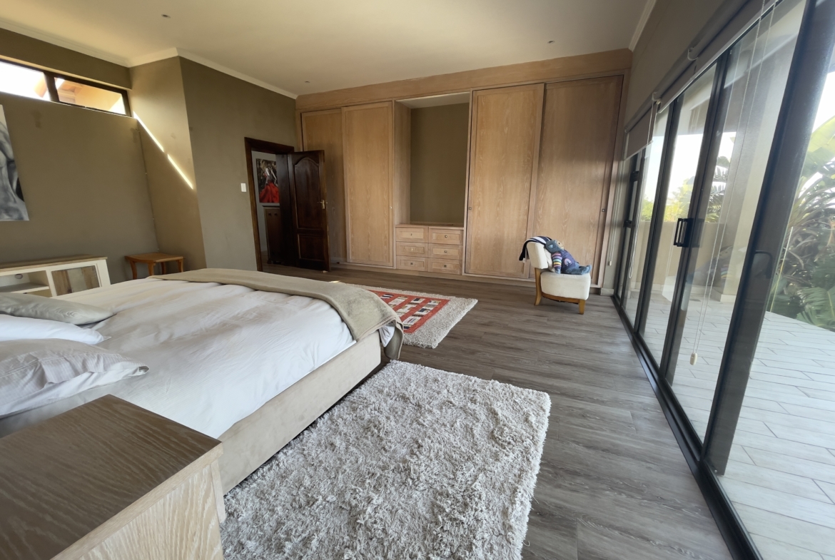 4 BEDROOM HOUSE WILDERNESS