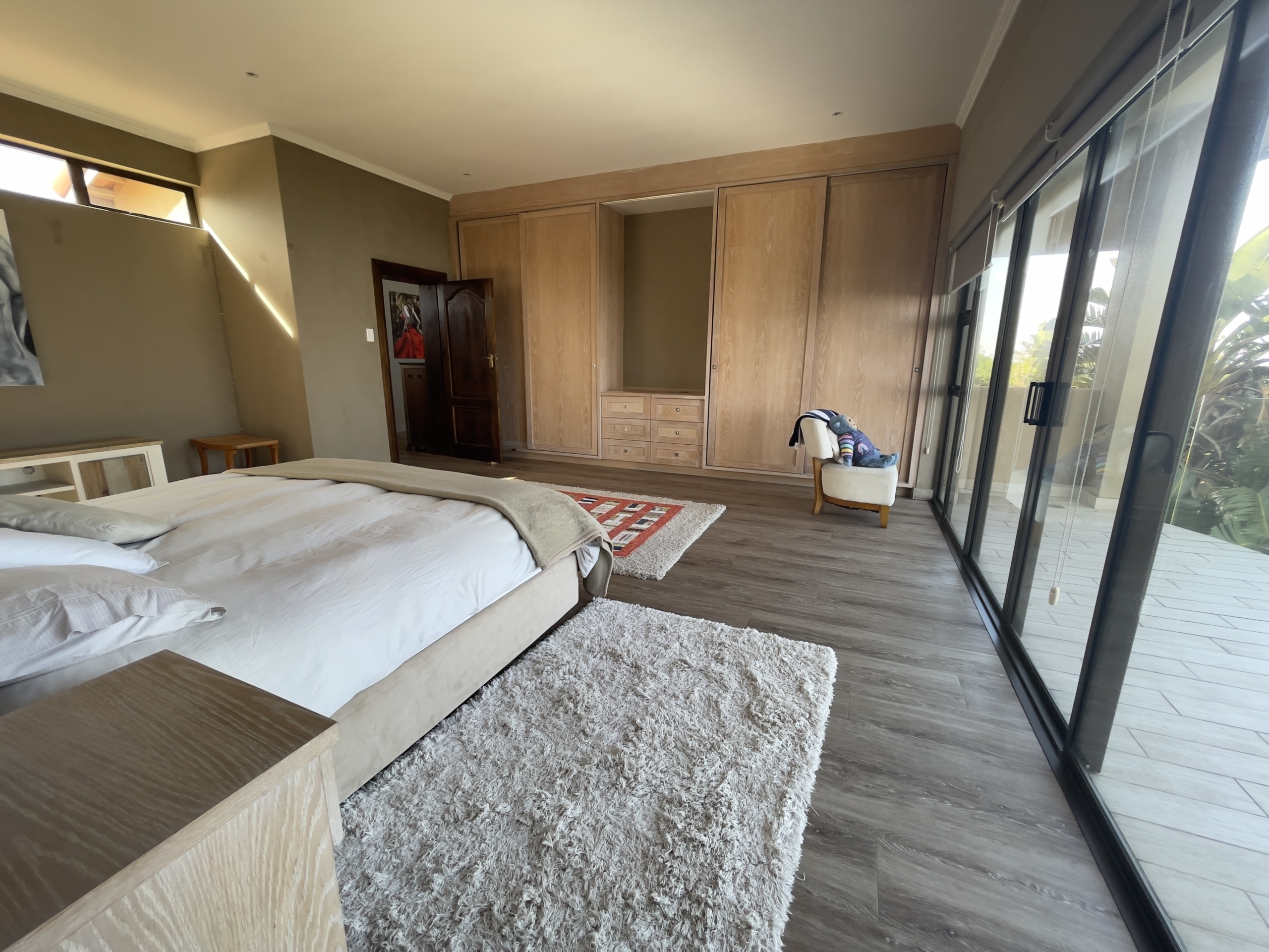4 BEDROOM HOUSE WILDERNESS