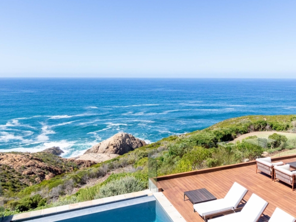 Breakwateer Bay Home 16