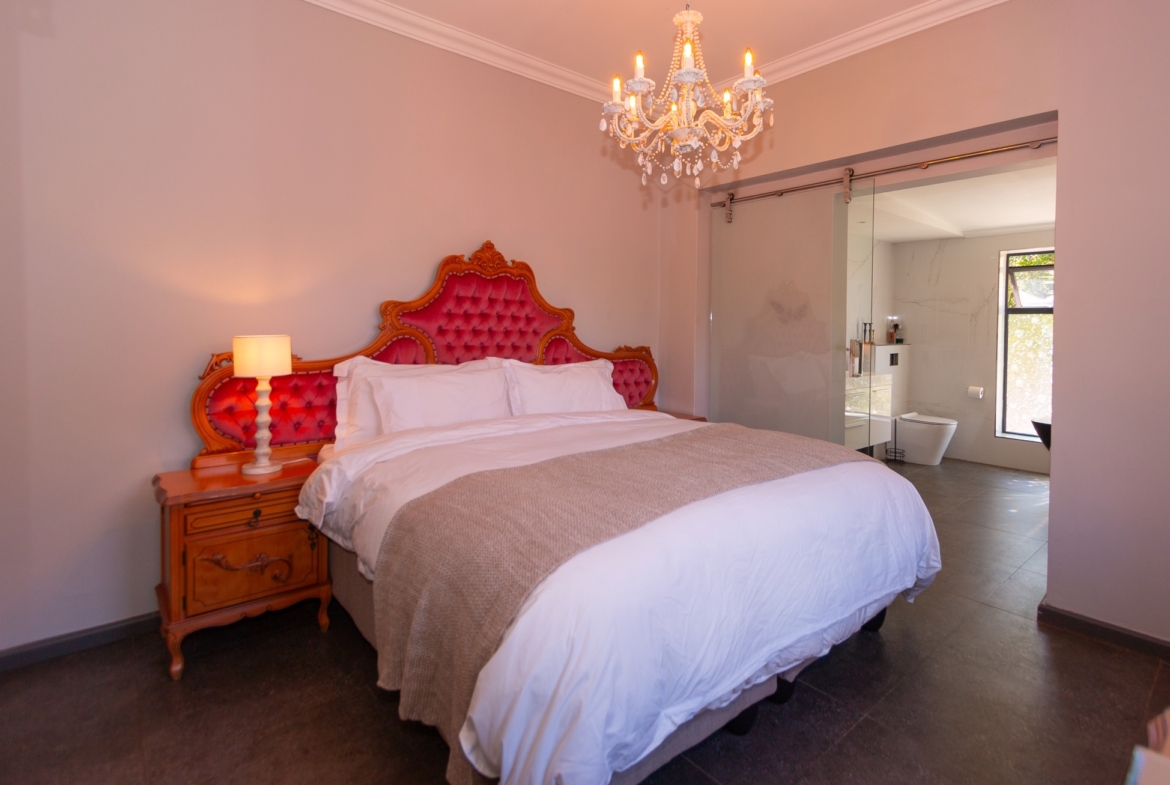 BLANCO INCOME GENERATING 4 BEDROOM HOME