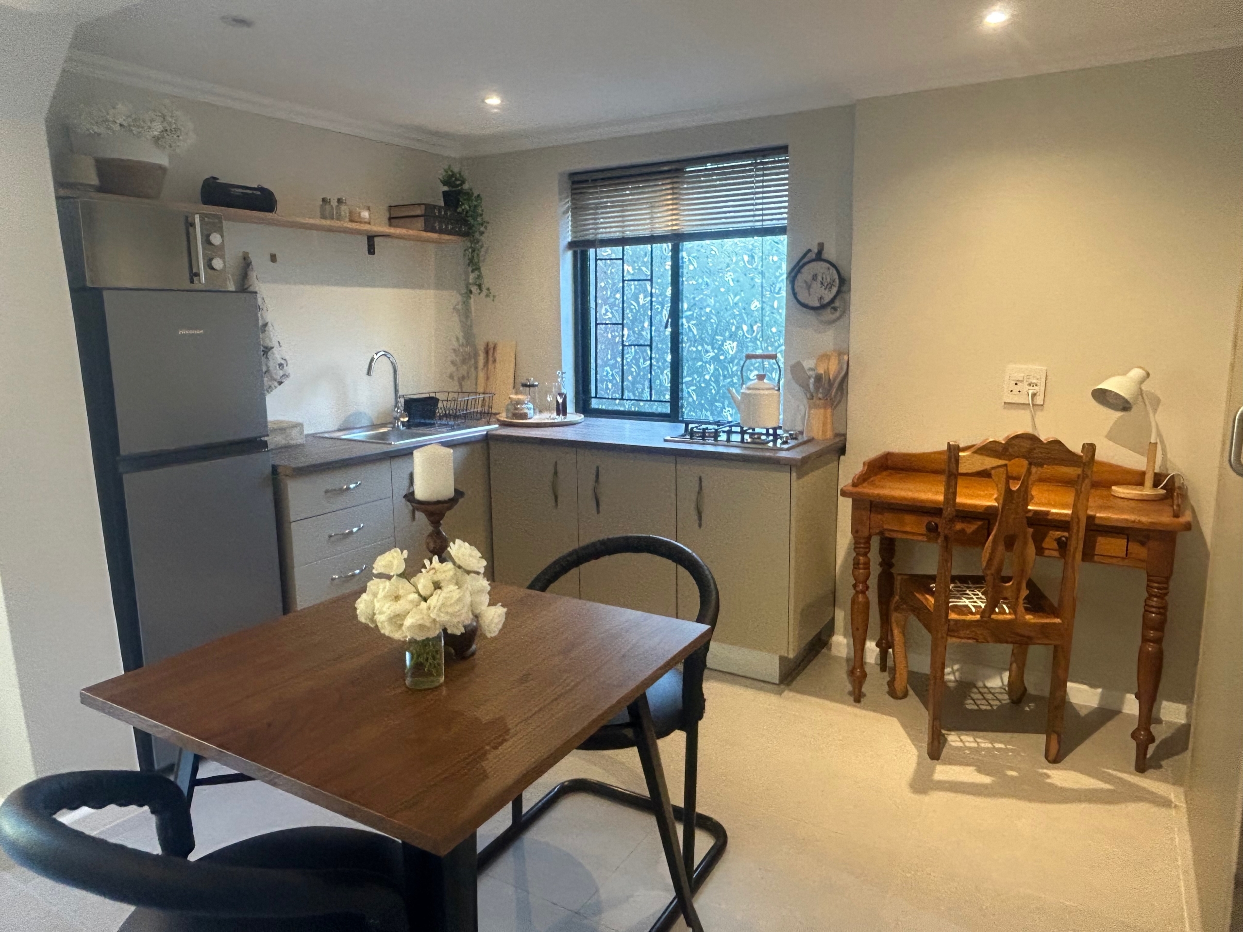 BLANCO INCOME GENERATING 4 BEDROOM HOME