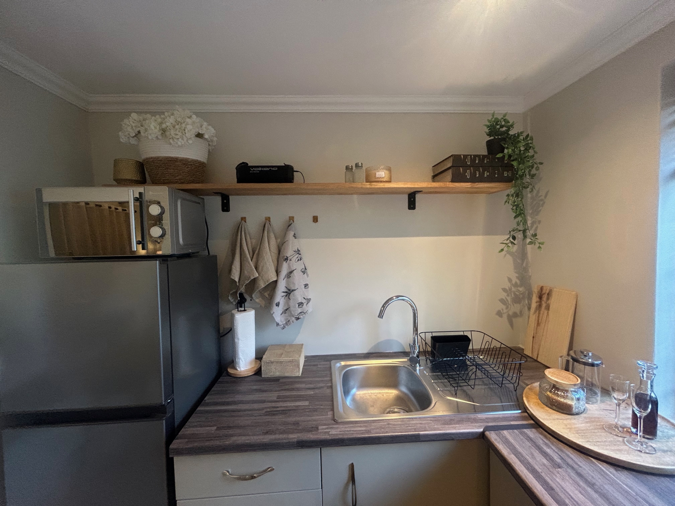 BLANCO INCOME GENERATING 4 BEDROOM HOME