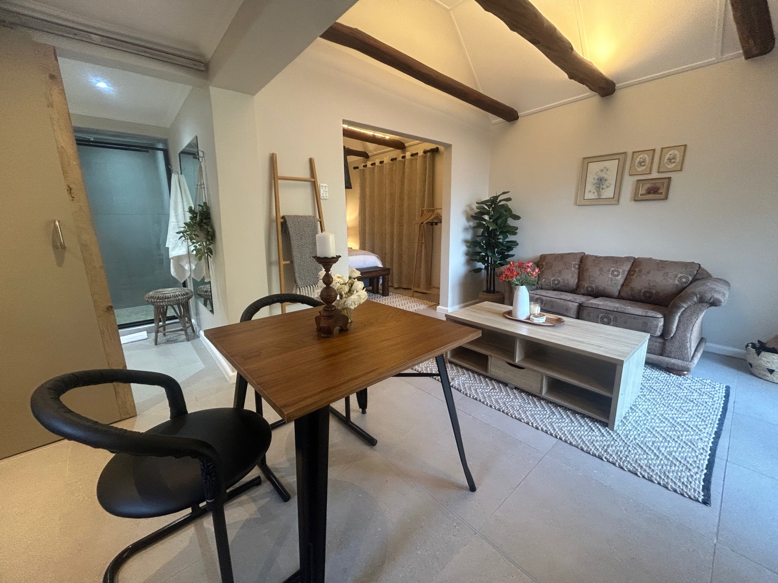 BLANCO INCOME GENERATING 4 BEDROOM HOME