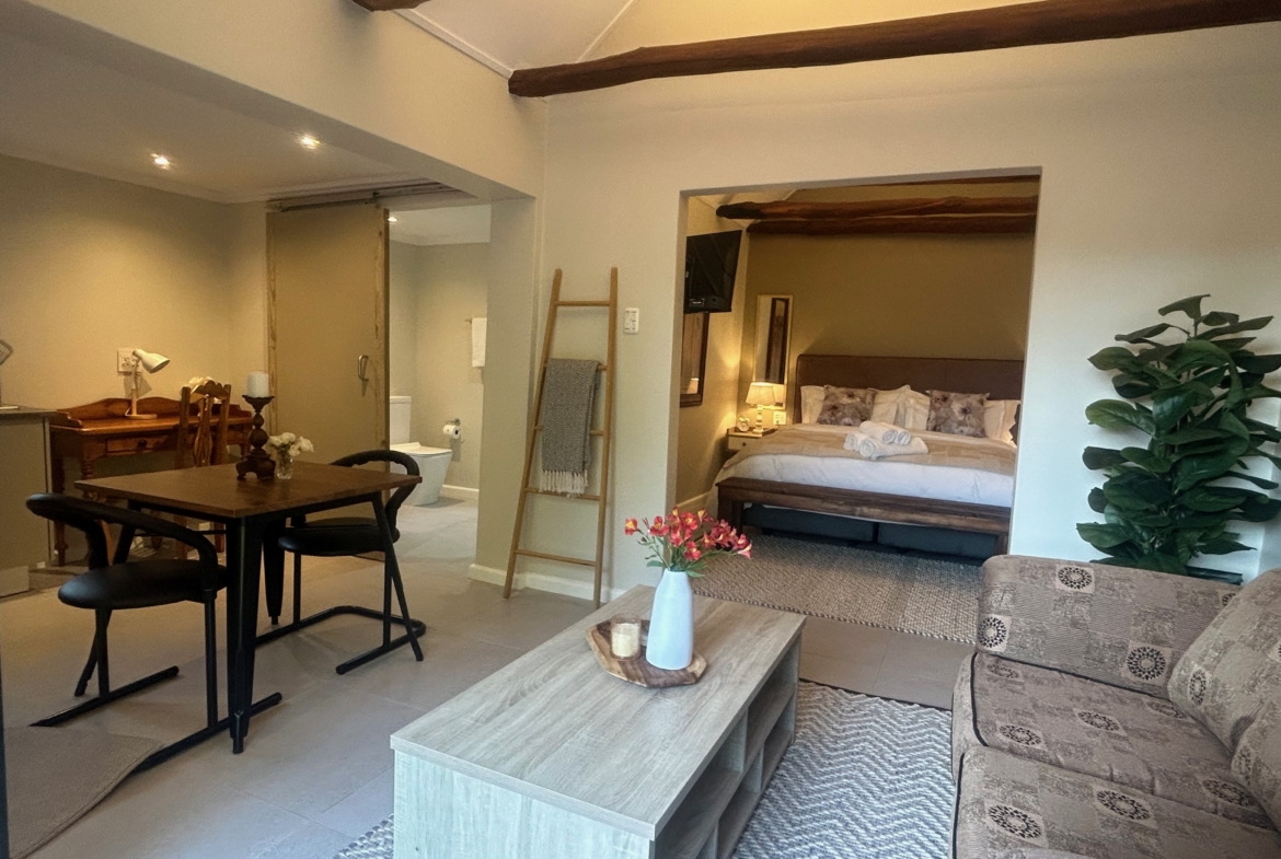 BLANCO INCOME GENERATING 4 BEDROOM HOME