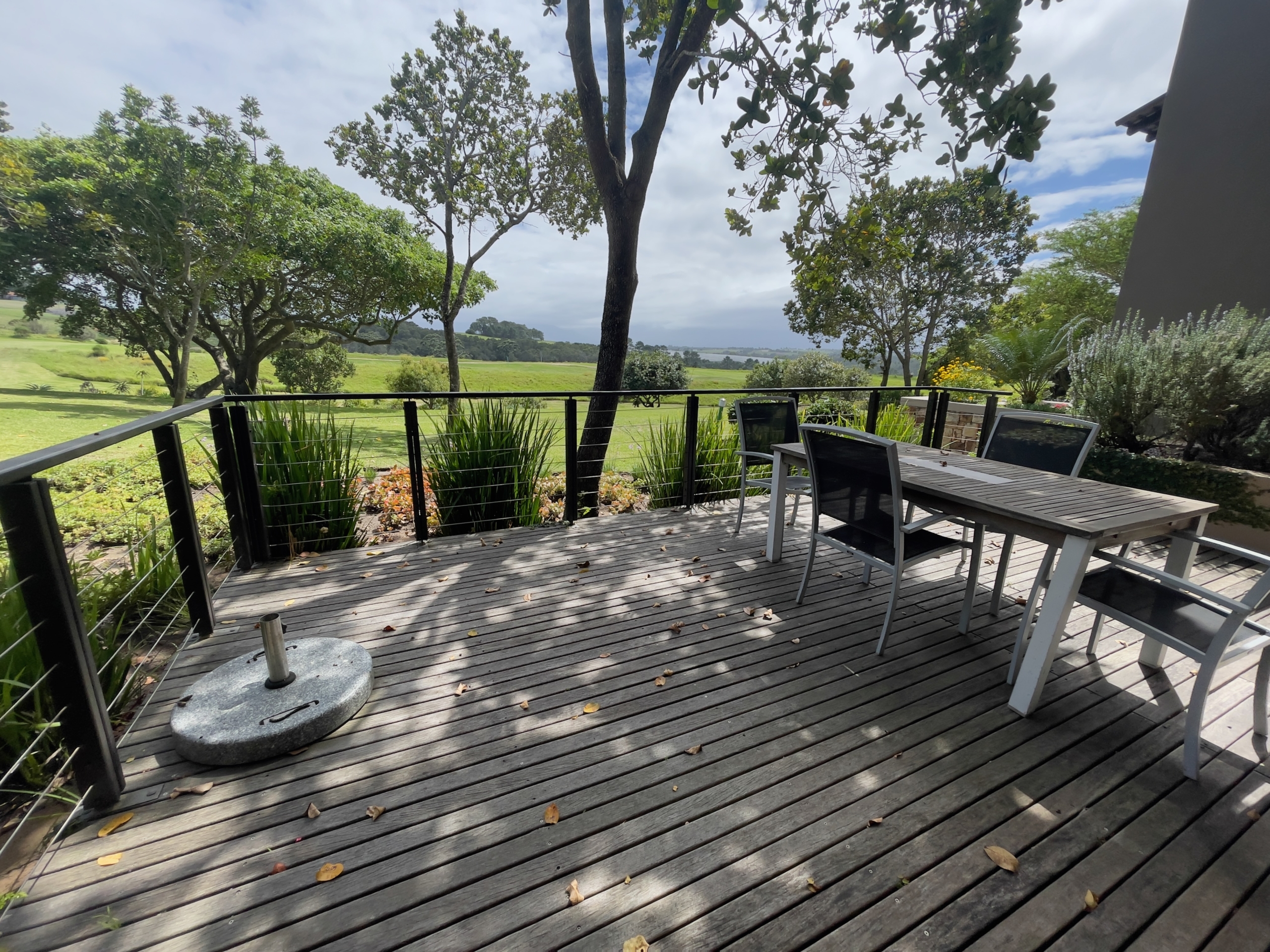 OUBAAI GOLF ESTATE HOLIDAY RENTAL