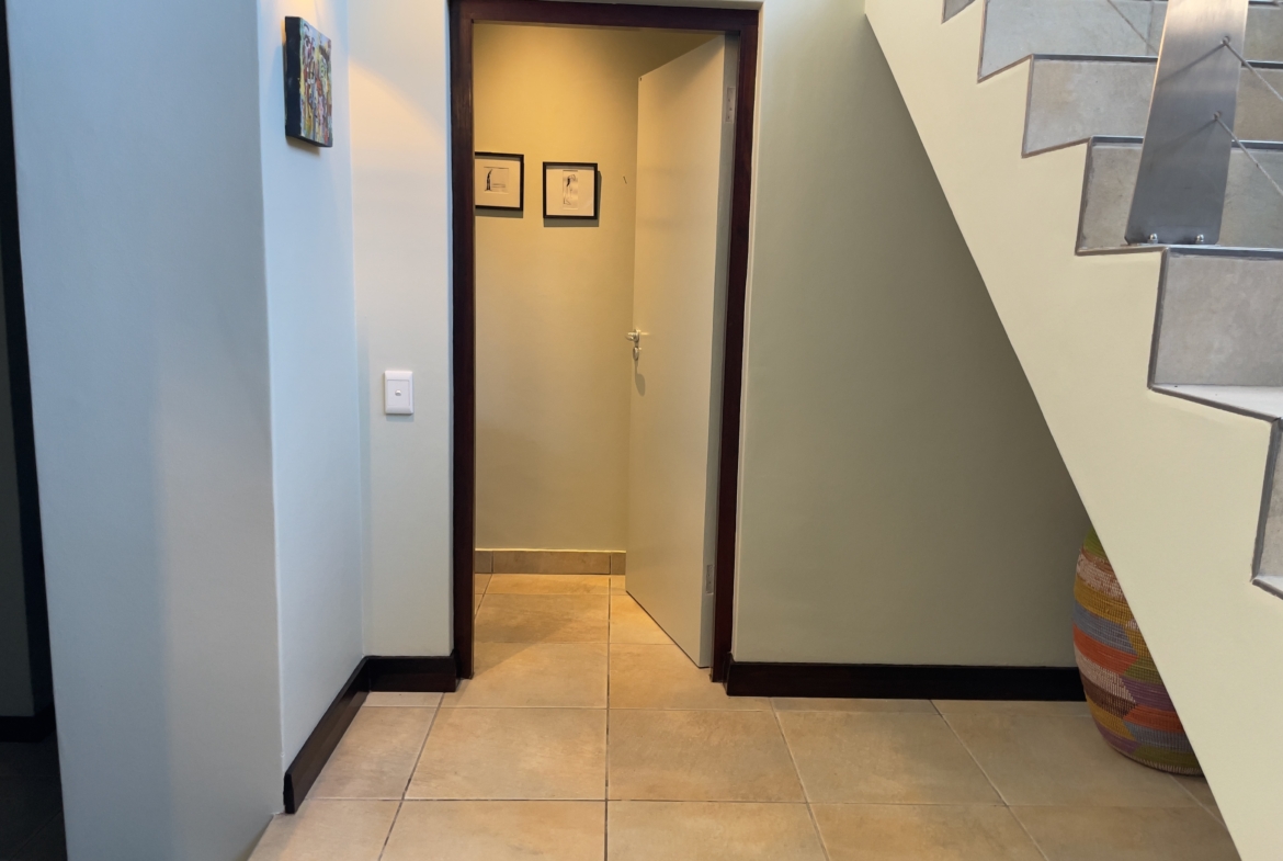 OUBAAI GOLF ESTATE HOLIDAY RENTAL