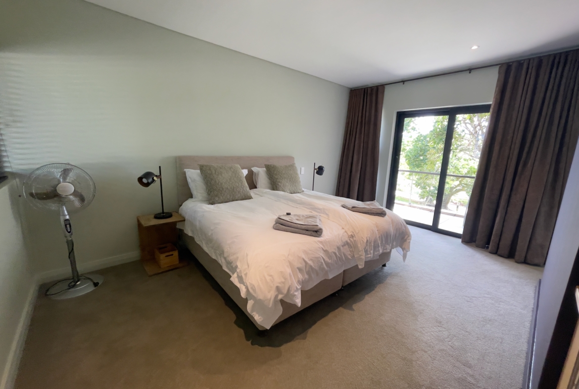 OUBAAI GOLF ESTATE HOLIDAY RENTAL