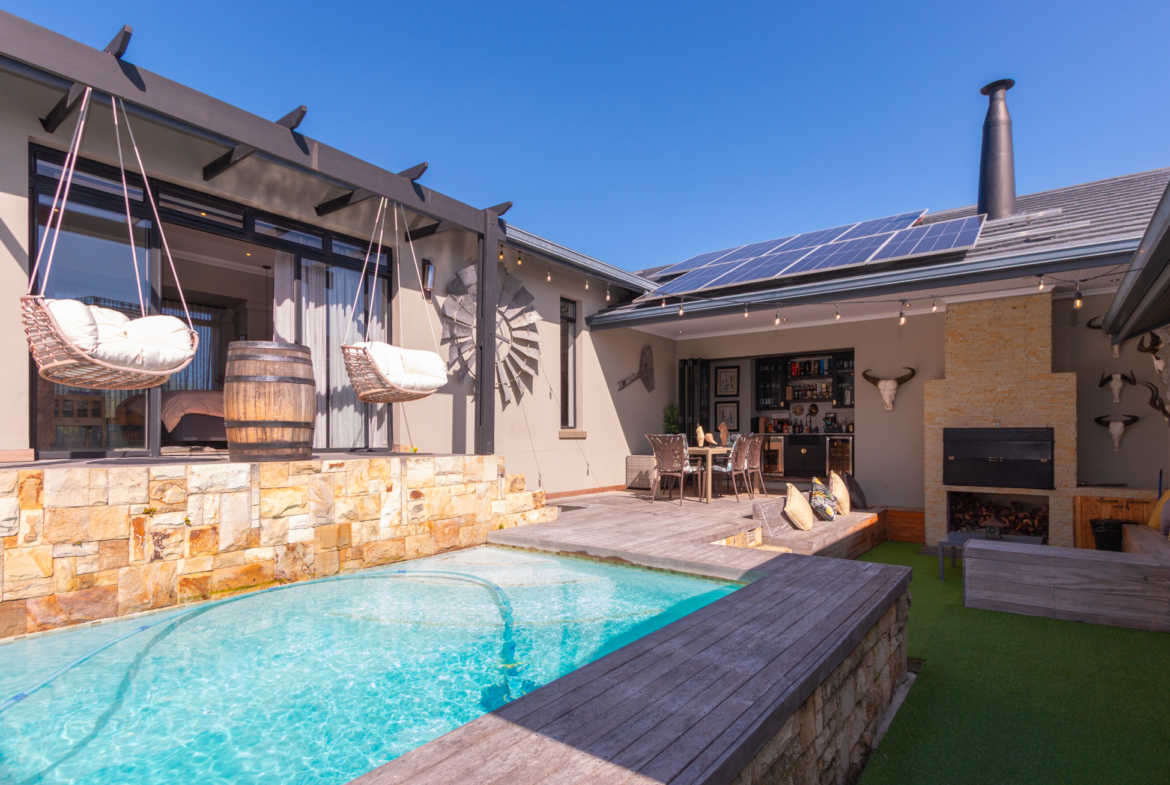 1105 Aloe Hills